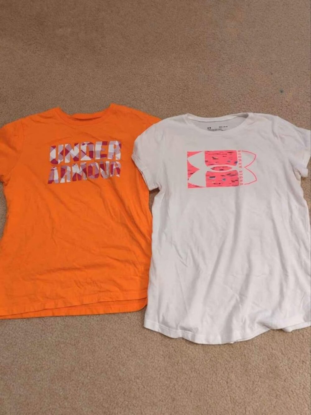 Girls size large under armour tshirts lot